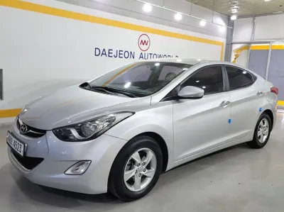 Hyundai Avante 2013, 165247 км, за 4200000 KRW - фото 1