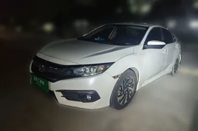 Honda Civic · 2016 год