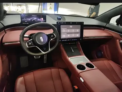 智界 Zhijie R7 2025, 8000 км, за 249800 CNY - фото 9