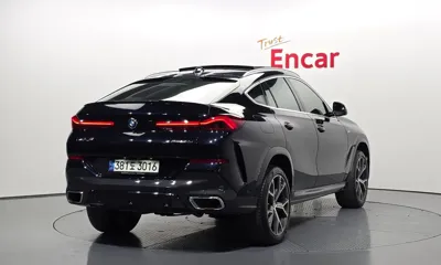 BMW X6 2021, 92862 км, за 54800000 KRW