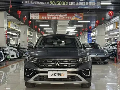 Volkswagen Tayron 2023, 25000 км, за 189800 CNY