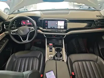 Volkswagen Teramont 2021, 67800 км, за 172800 CNY - фото 10
