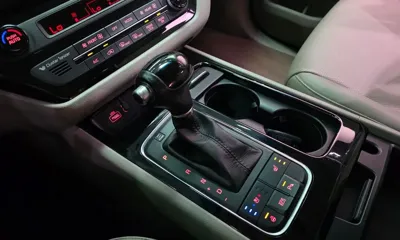Kia Canival 2015, 151118 км, за 9200000 KRW - фото 9