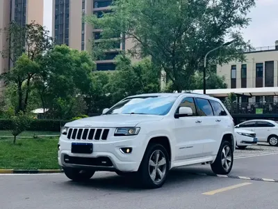 Jeep Grand Cherokee (Import) 2016, 130000 км, за 79800 CNY