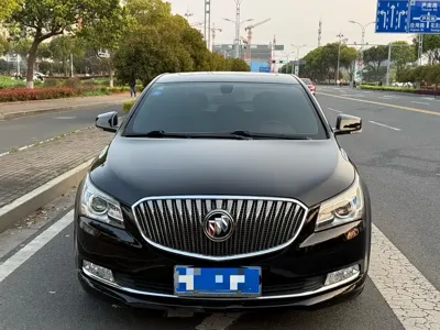 Buick LaCrosse 2015, 89000 км, за 21500 CNY