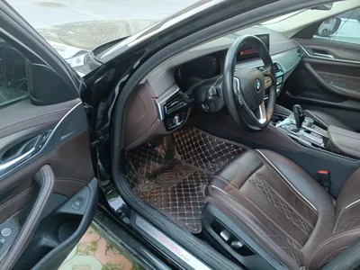 BMW 5 Series 2020, 105100 км, за 174361.11 CNY - фото 17