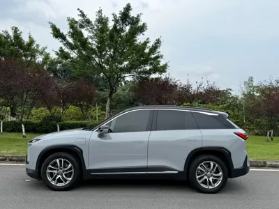 Nio ES6 2020, 43000 км, за 89800 CNY