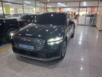Genesis GV70 · 2024 год