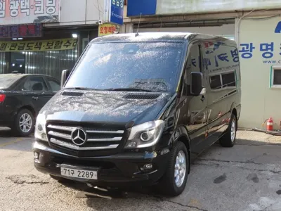 Mercedes-Benz Sprinter 2018, 140000 км, за 30900000 KRW