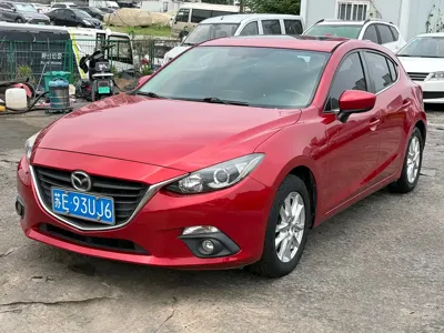 Mazda 3 Axela · 2016 год