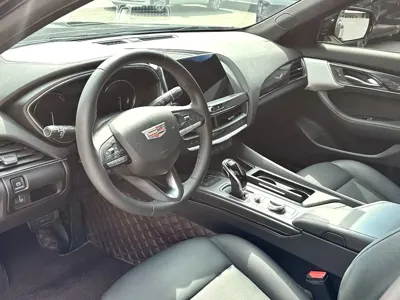 Cadillac CT5 2021, 57000 км, за 104500 CNY