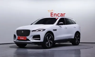 Jaguar F-Pace · 2021 год