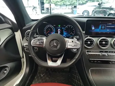 Mercedes-Benz C-Class (Import) 2020, 63700 км, за 140500 CNY