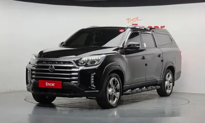 KG_Mobility_Ssangyong Rexton · 2023 год