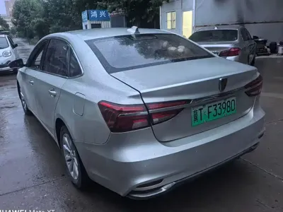 Roewe i6 New Energy 2019, 60000 км, за 18000 CNY