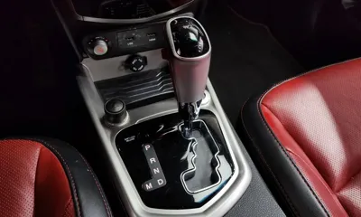 KG_Mobility_Ssangyong TIBOLI 2015, 81525 км, за 7490000 KRW - фото 9