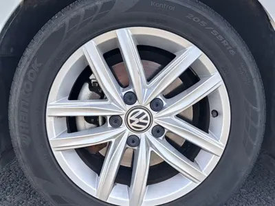 Volkswagen Golf 2018, 83000 км, за 55800 CNY - фото 25