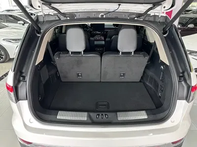 Lincoln Aviator 2023, 71000 км, за 248900 CNY - фото 10