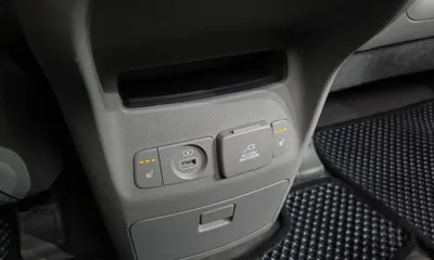Kia Canival 2015, 165646 км, за 9990000 KRW - фото 19
