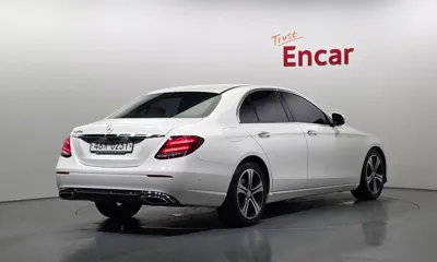 Mercedes-Benz E-Class 2017, 242981 км, за 16000000 KRW - фото 2