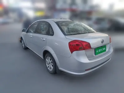 Buick Excelle 2013, 126700 км, за 16226.75 CNY