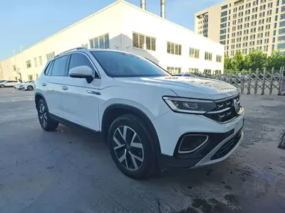 Volkswagen Tayron 2023, 21900 км, за 175799 CNY