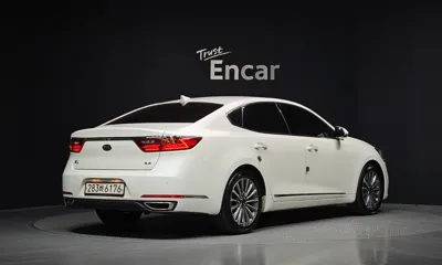 Kia K7 2016, 115493 км, за 12000000 KRW