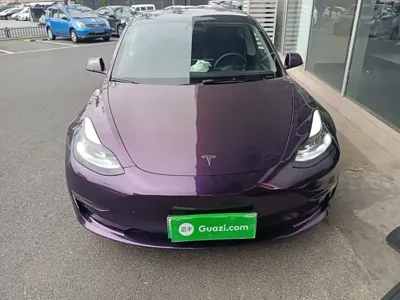 Tesla Model 3 2023, 27500 км, за 184300 CNY
