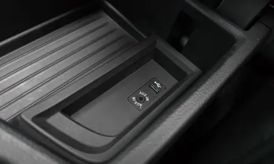 BMW 3-Series 2017, 135985 км, за 13900000 KRW - фото 30