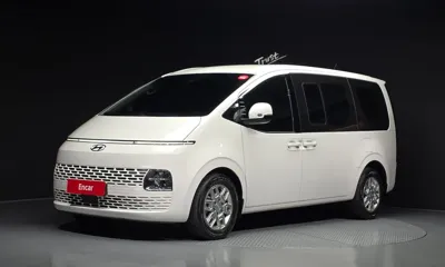 Hyundai Staria · 2024 год