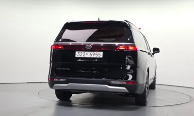 Kia Canival 2021, 110232 км, за 21000000 KRW