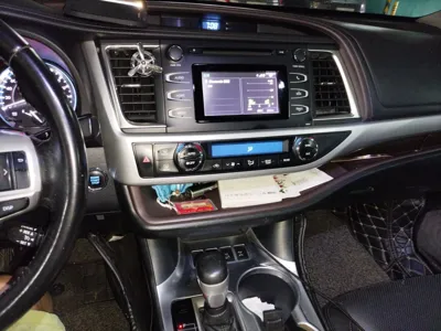 Toyota Highlander 2015, 112100 км, за 84016.1 CNY - фото 14