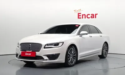 Lincoln MKZ · 2020 год