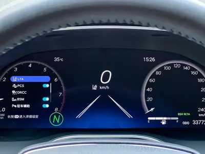 Toyota Avalon 2023, 33000 км, за 133800 CNY - фото 9