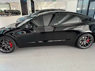 Tesla Model 3 2023, 50000 км, за 131800 CNY