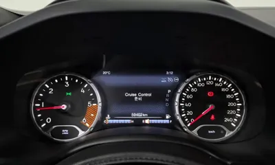 Jeep Renegade 2020, 59402 км, за 14400000 KRW - фото 8