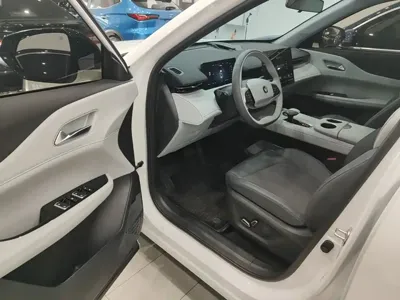 Changan UNI-Z 2025, 1800 км, за 83600 CNY - фото 16