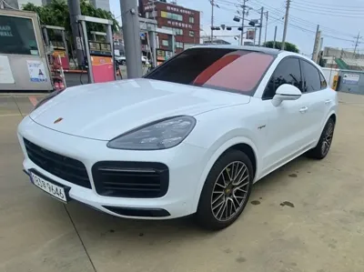 Porsche Cayenne · 2023 год
