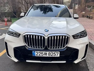BMW X5 2024, 13025 км, за 100930000 KRW