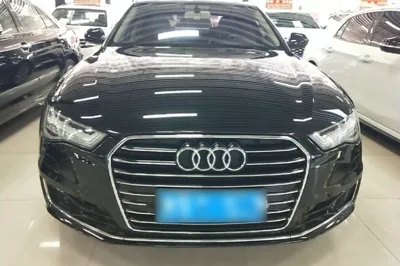 Audi A6L 2018, 164800 км, за 129895.6 CNY - фото 2