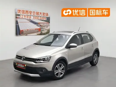 Volkswagen Polo · 2013 год