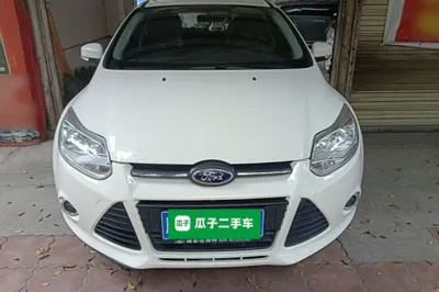 Ford Focus 2012, 92200 км, за 34343.23 CNY
