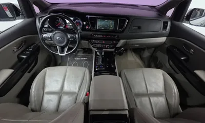 Kia Canival 2017, 196161 км, за 8900000 KRW - фото 7