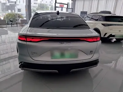 BYD 汉L 2025, 3600 км, за 197399 CNY