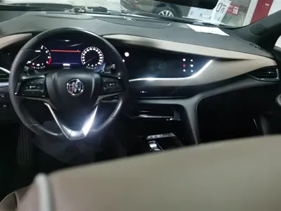 Buick Enclave 2022, 38000 км, за 143800 CNY - фото 12