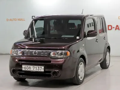 Nissan Cube · 2011 год