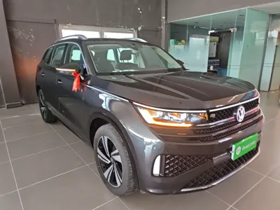 Volkswagen Tavendor 2023, 1400 км, за 198841.44 CNY