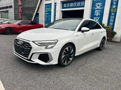Audi A3 · 2022 год