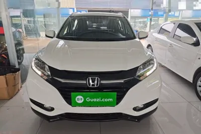 Honda Vezel 2017, 70800 км, за 62325.84 CNY