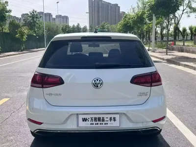 Volkswagen Golf 2020, 69000 км, за 58800 CNY - фото 3